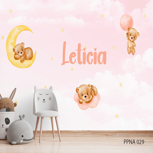 Adesivo decorativo para quarto infantil Menina Ursinha dorminhoca com nome e céu rosa